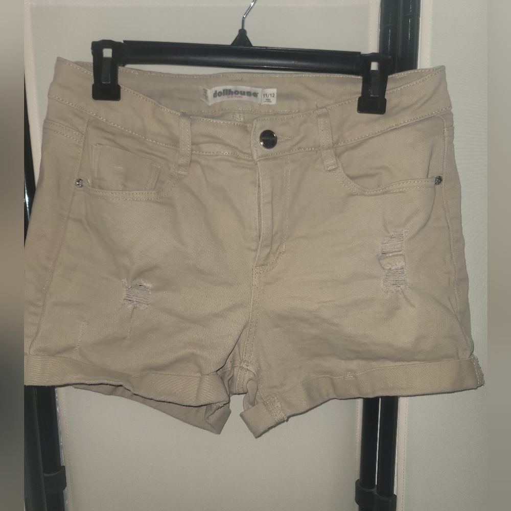 Dollhouse Beige Distressed Shorts Size 11/12